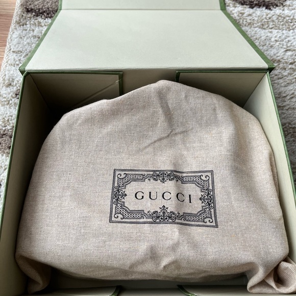 ❌SOLD❌ Gucci Marmont Small Matelasse Shoulder Bag - Picture 9 of 11